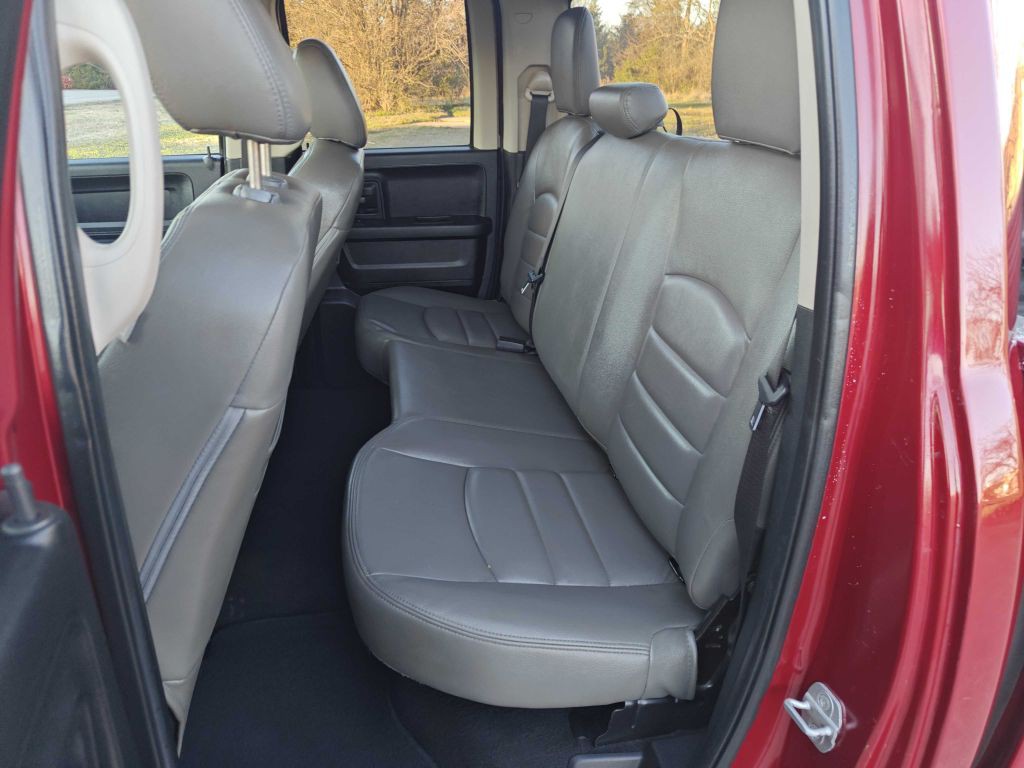 2013 RAM 1500 Image 7