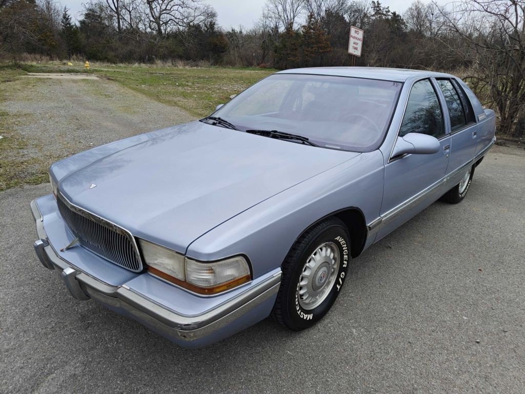 1995 Buick Roadmaster Image 1