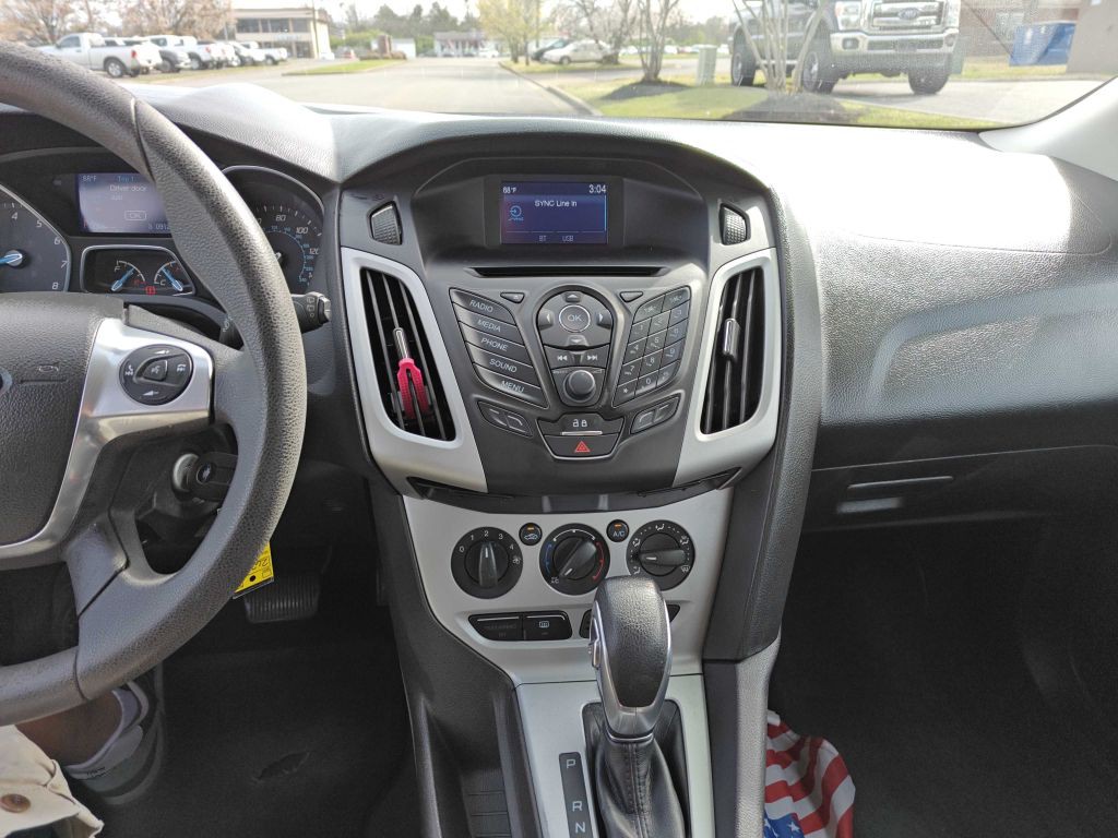 2014 Ford Focus Image 19