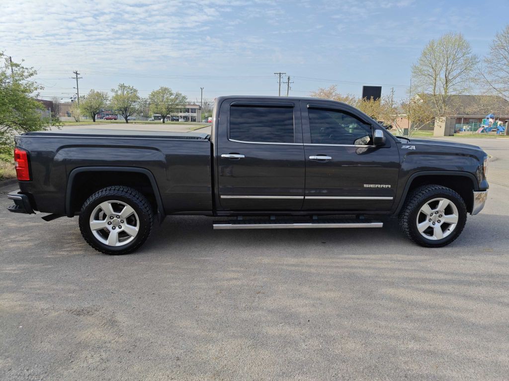 2015 GMC Sierra Image 4