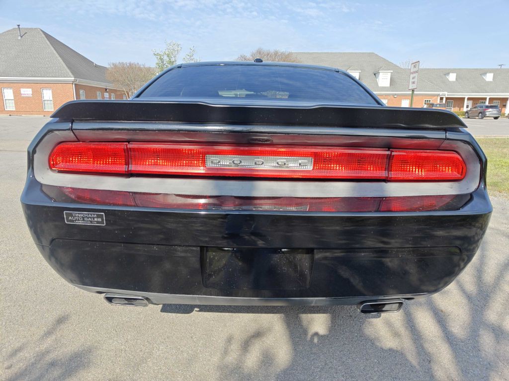 2013 Dodge Challenger Image 3