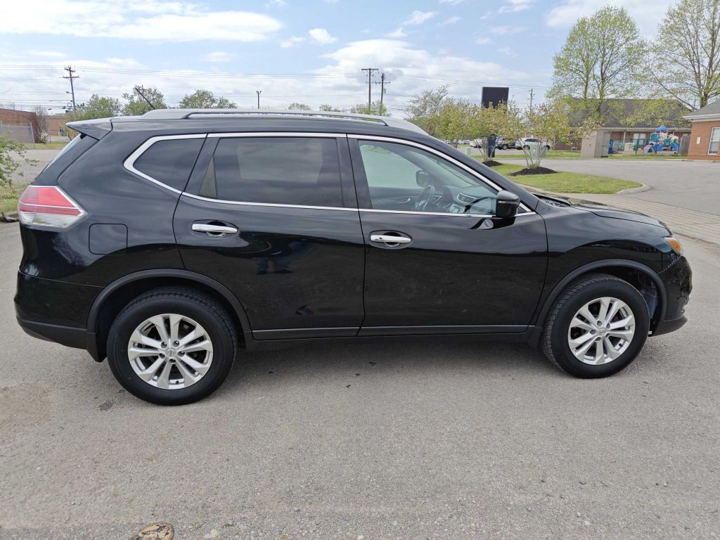 2016 Nissan Rogue Image 4