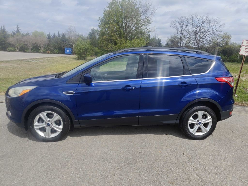2015 Ford Escape Image 2