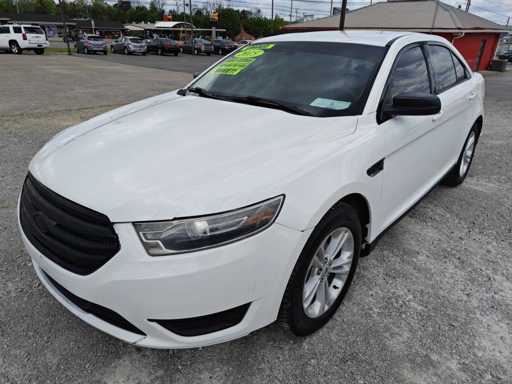 2015 Ford Taurus Image 5