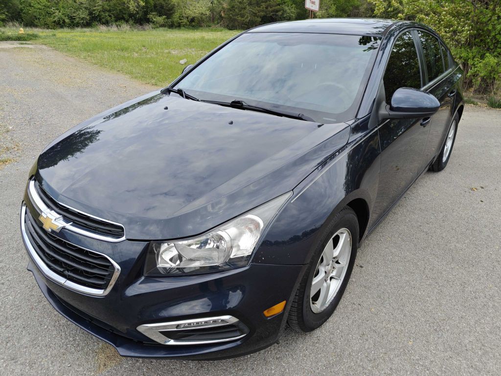 2016 Chevrolet Cruze Image 1