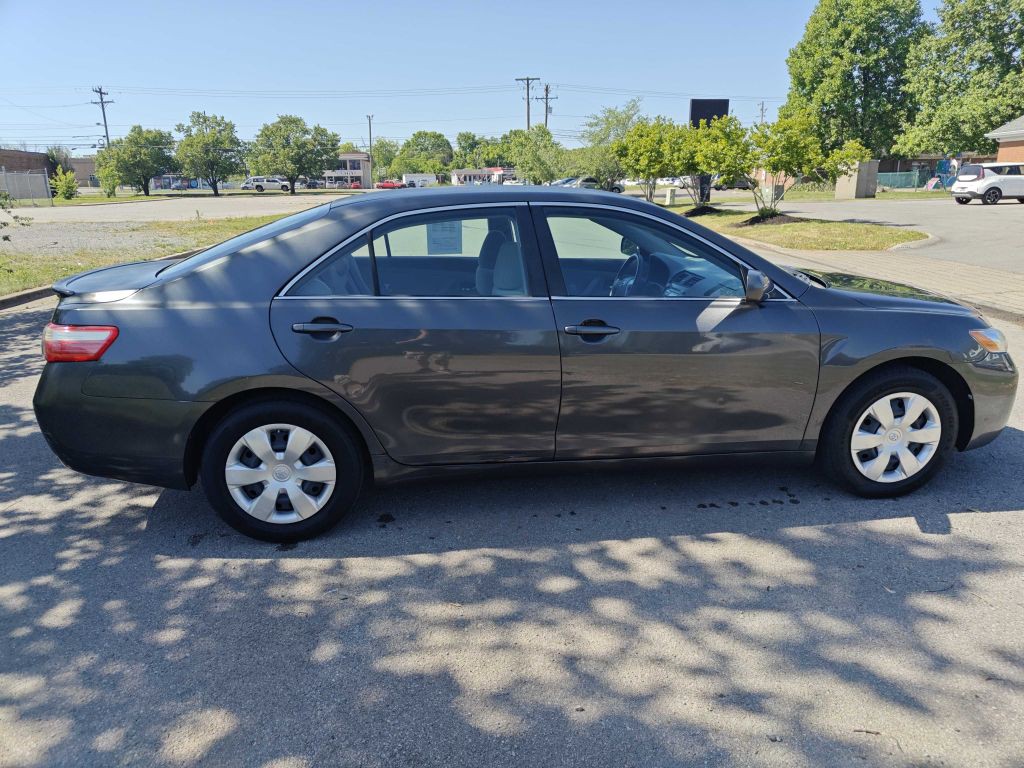 2009 Toyota Camry Image 4