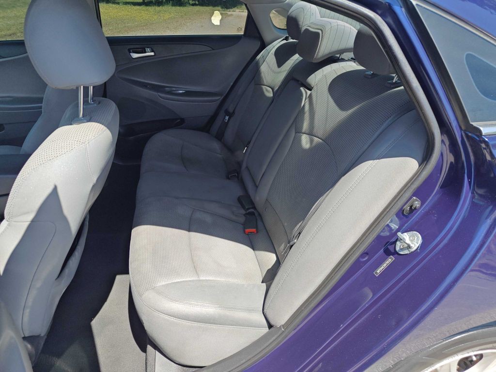 2013 Hyundai Sonata Image 7