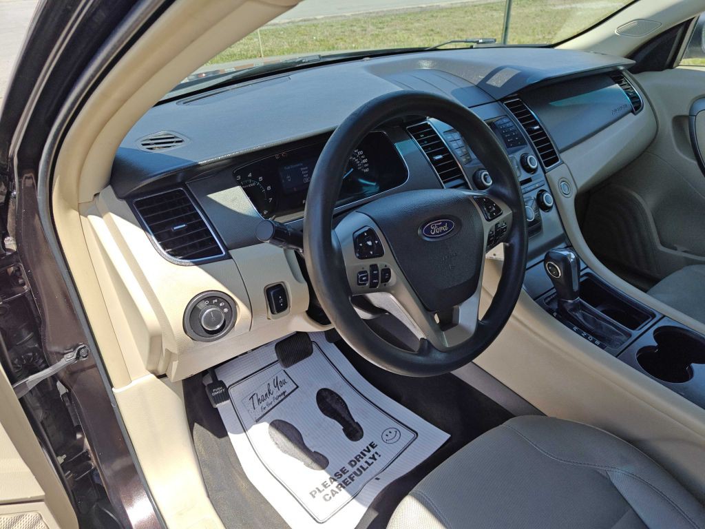 2013 Ford Taurus Image 7