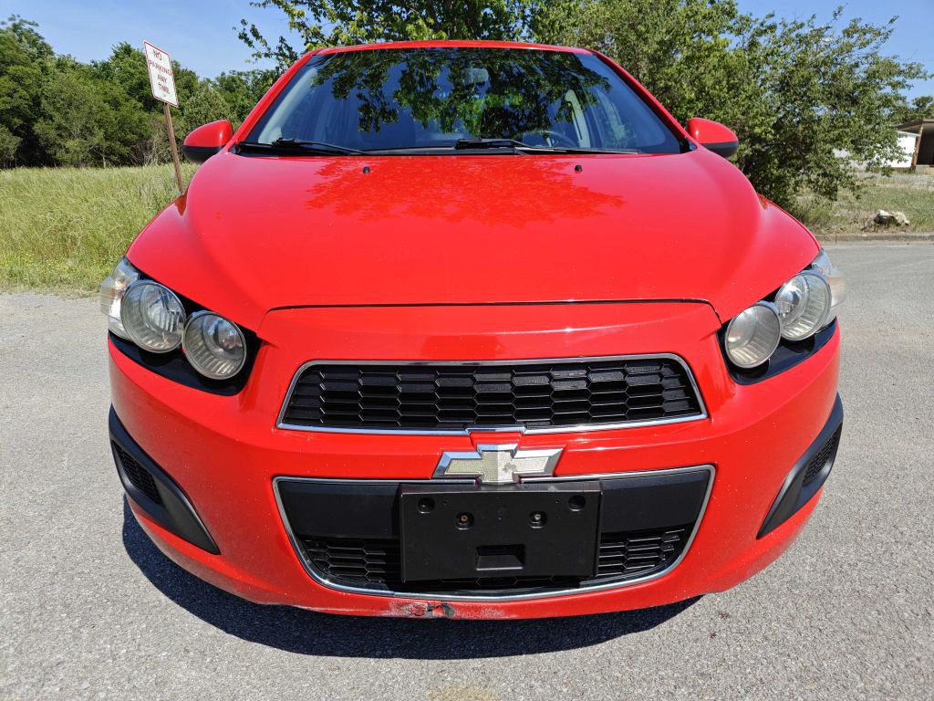 2016 Chevrolet Sonic Image 4