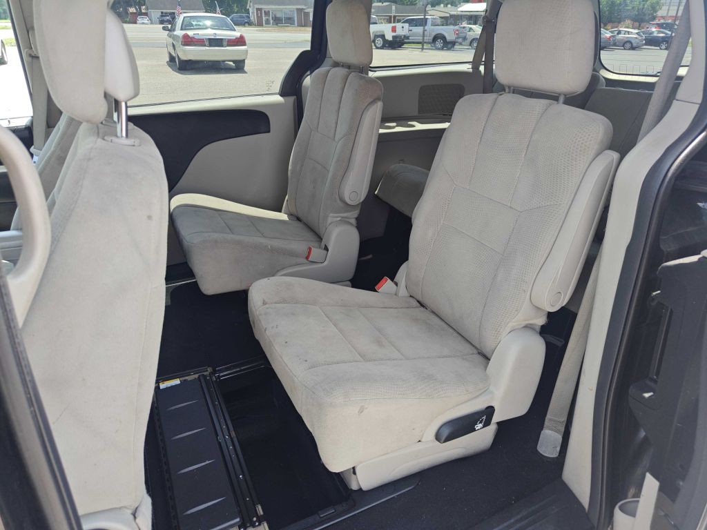 2013 Dodge Grand Caravan Image 7
