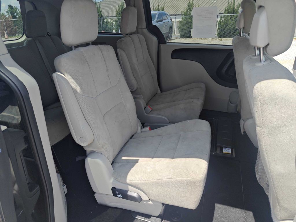 2013 Dodge Grand Caravan Image 9