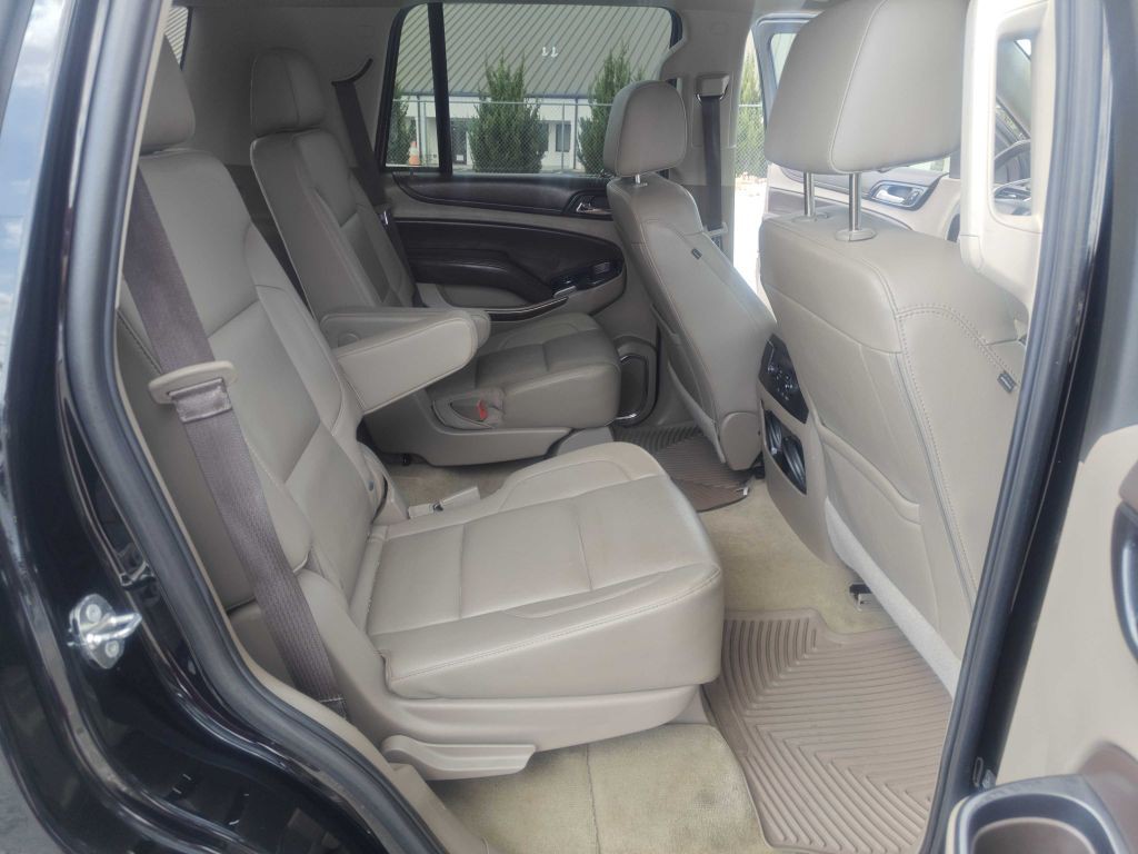 2017 Chevrolet Tahoe Image 9