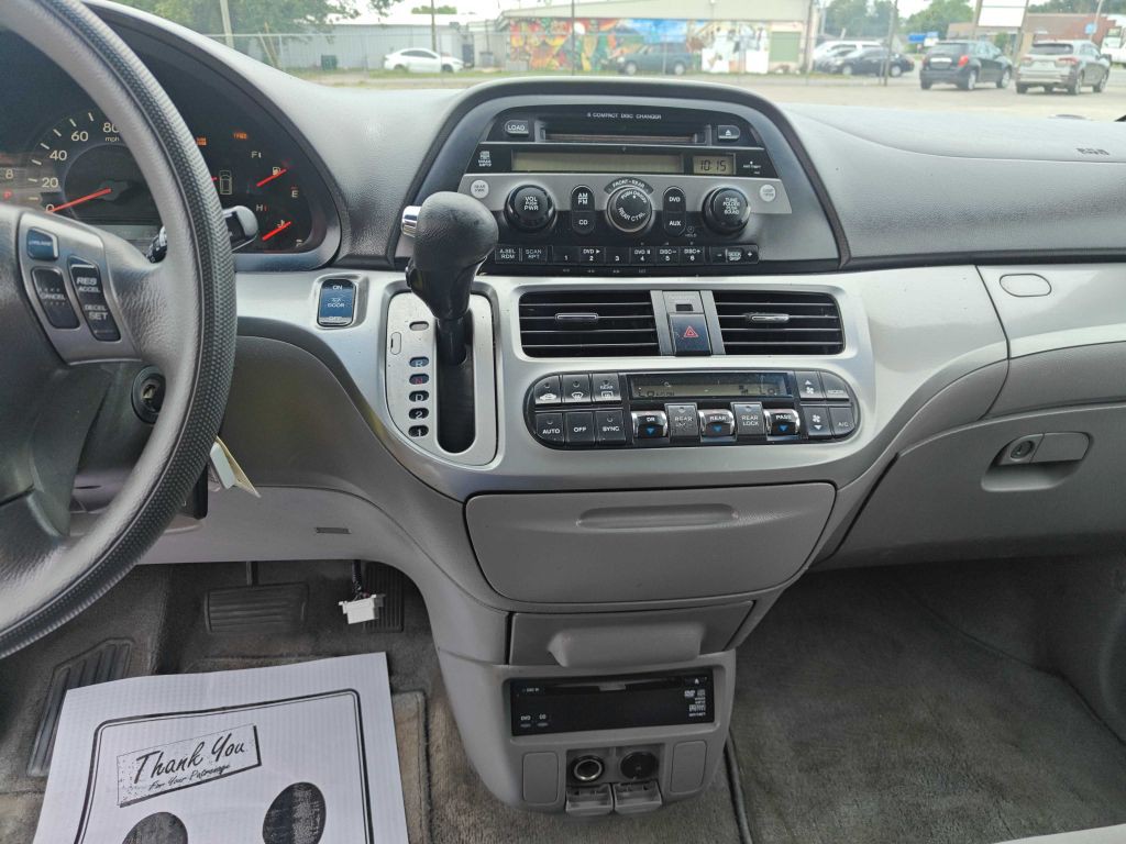 2010 Honda Odyssey Image 9