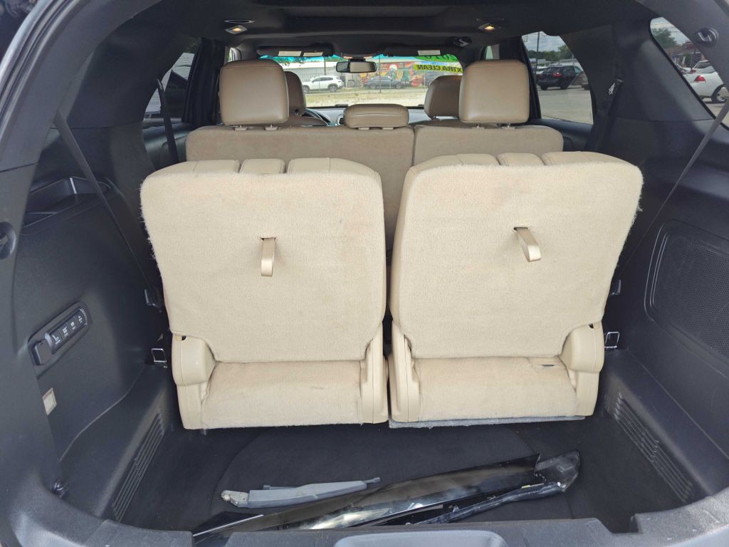 2016 Ford Explorer Image 8