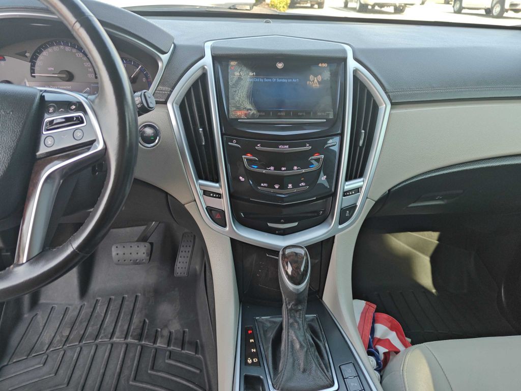 2014 Cadillac SRX Image 10
