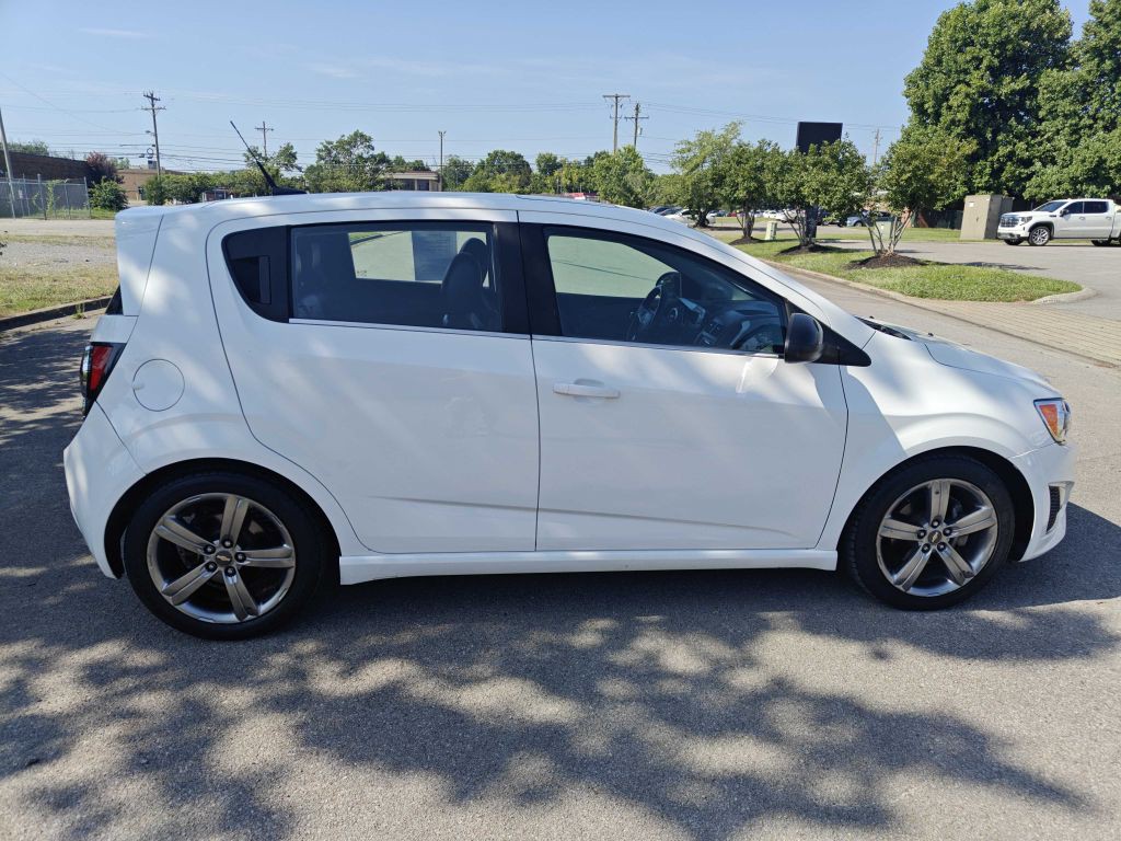 2013 Chevrolet Sonic Image 5