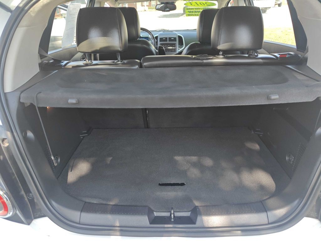 2013 Chevrolet Sonic Image 8