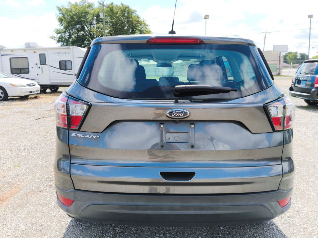 2018 Ford Escape Image 3