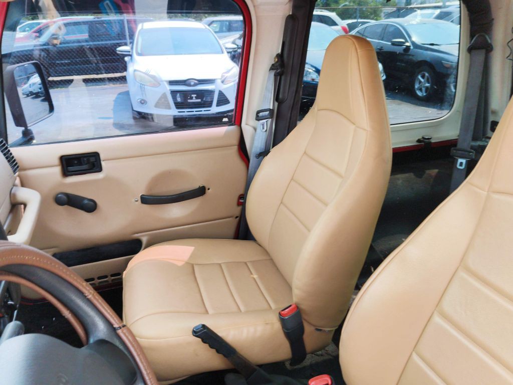 1999 Jeep Wrangler Image 7
