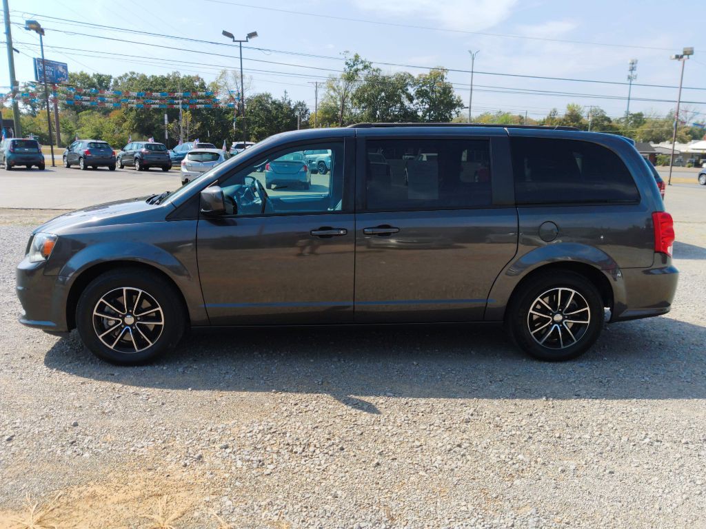 2018 Dodge Grand Caravan Image 2