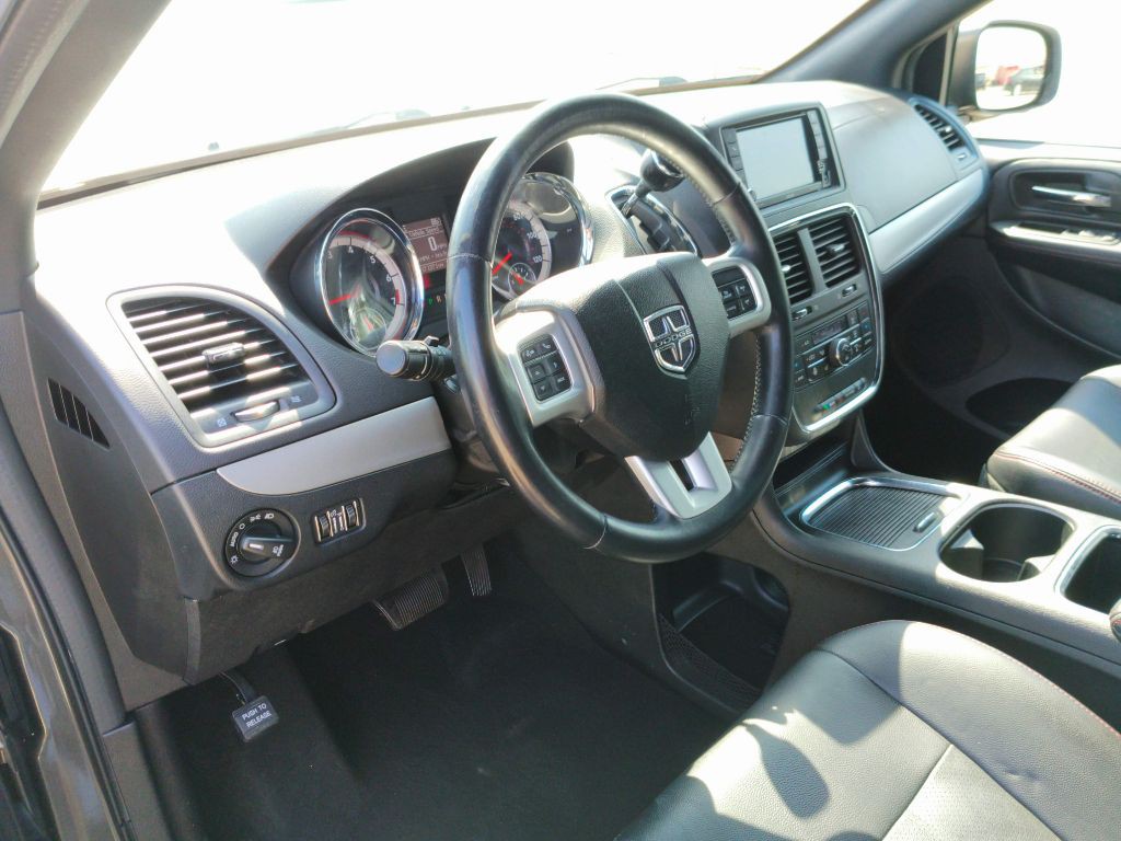 2018 Dodge Grand Caravan Image 6