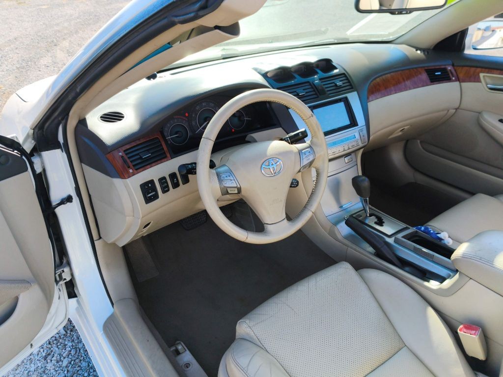 2007 Toyota Camry Image 6
