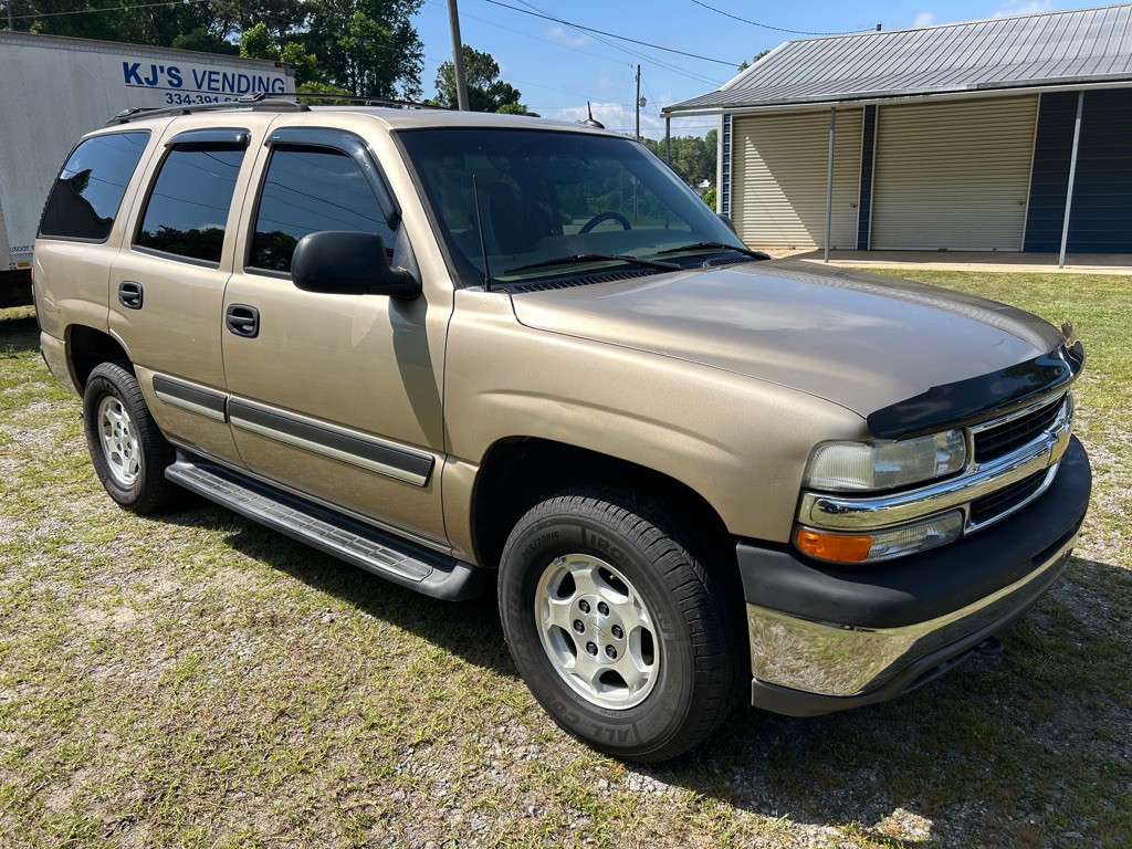 2005 Chevrolet Tahoe Image 3
