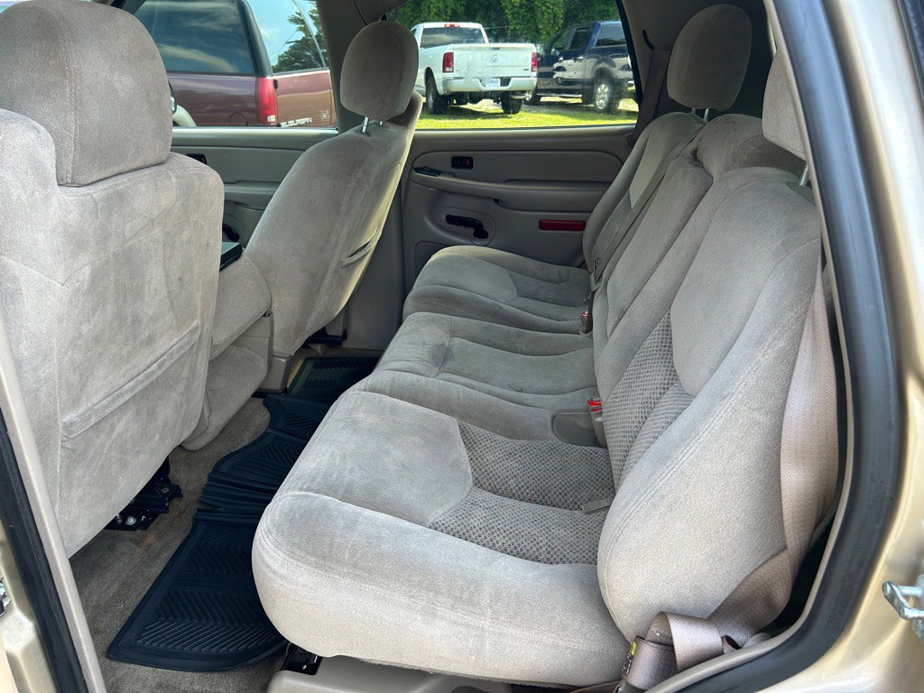 2005 Chevrolet Tahoe Image 15