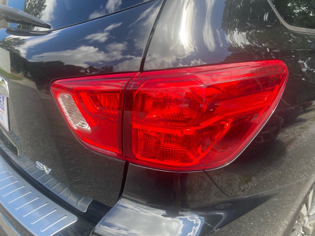 2020 Nissan Pathfinder Image 17