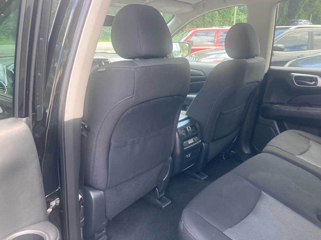 2020 Nissan Pathfinder Image 21
