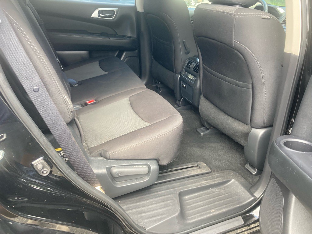 2020 Nissan Pathfinder Image 25