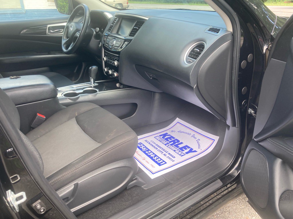 2020 Nissan Pathfinder Image 28
