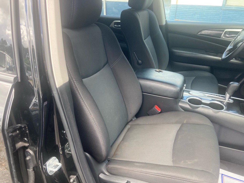 2020 Nissan Pathfinder Image 29