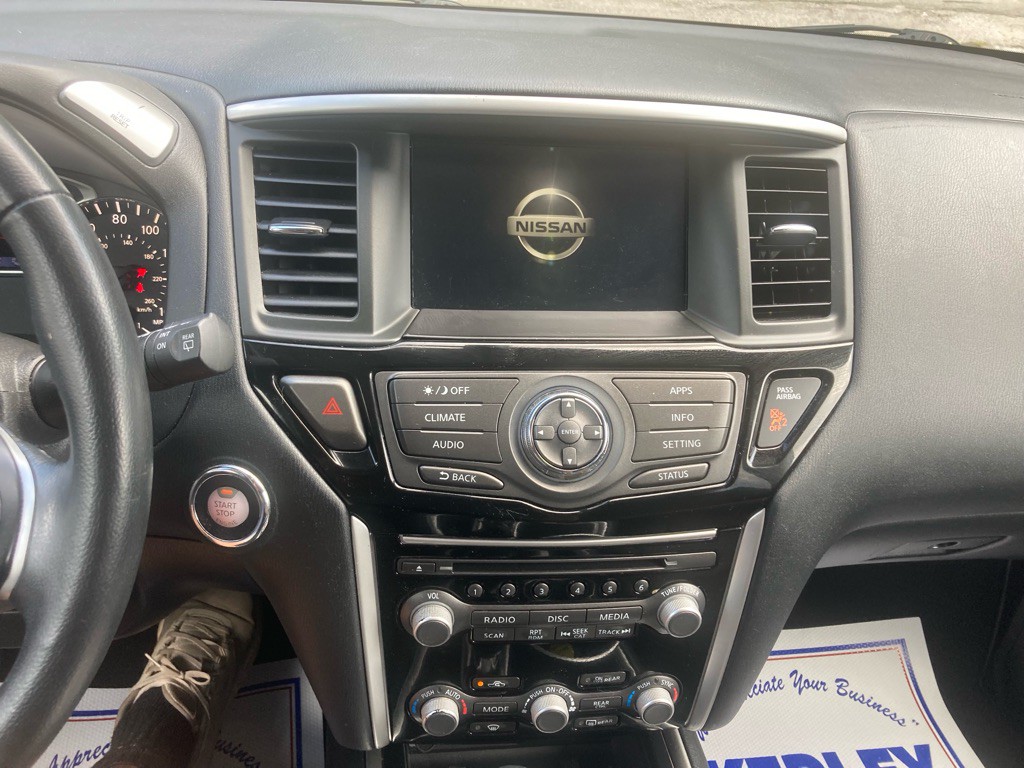 2020 Nissan Pathfinder Image 33