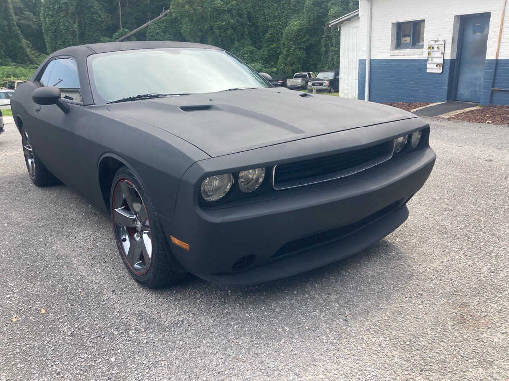 2013 Dodge Challenger Image 3