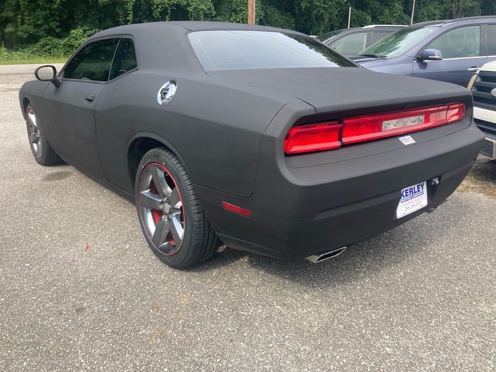 2013 Dodge Challenger Image 6