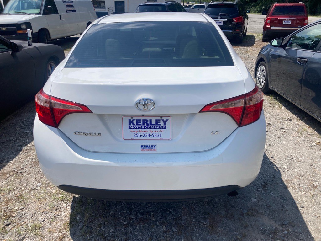 2017 Toyota Corolla Image 5