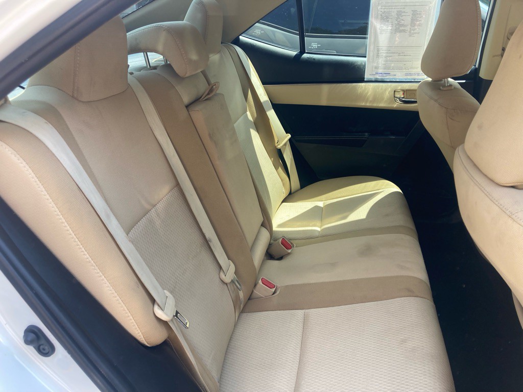 2017 Toyota Corolla Image 22