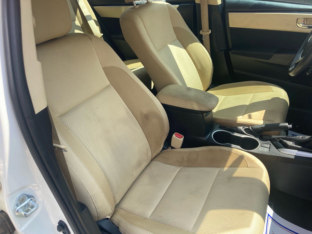 2017 Toyota Corolla Image 25