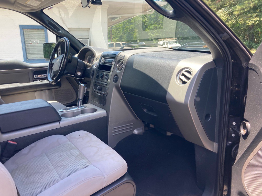 2006 Ford F-150 Image 24