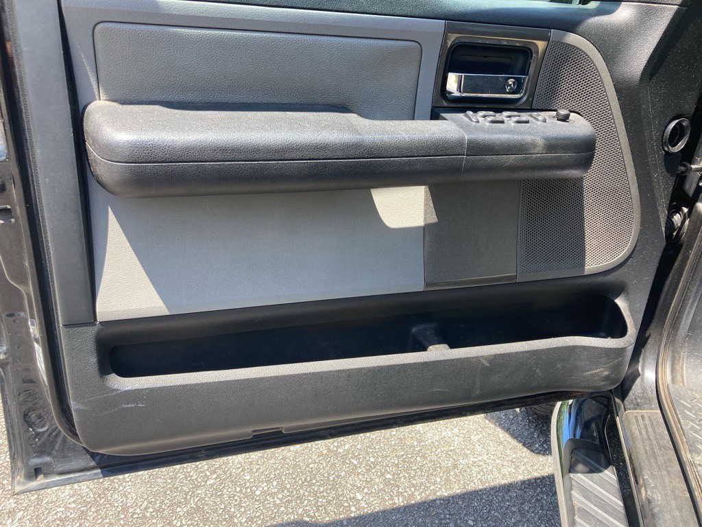 2006 Ford F-150 Image 28
