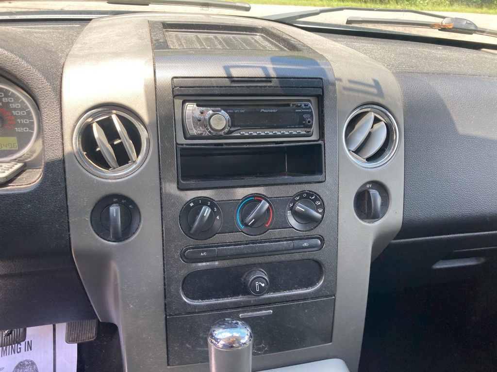 2006 Ford F-150 Image 32