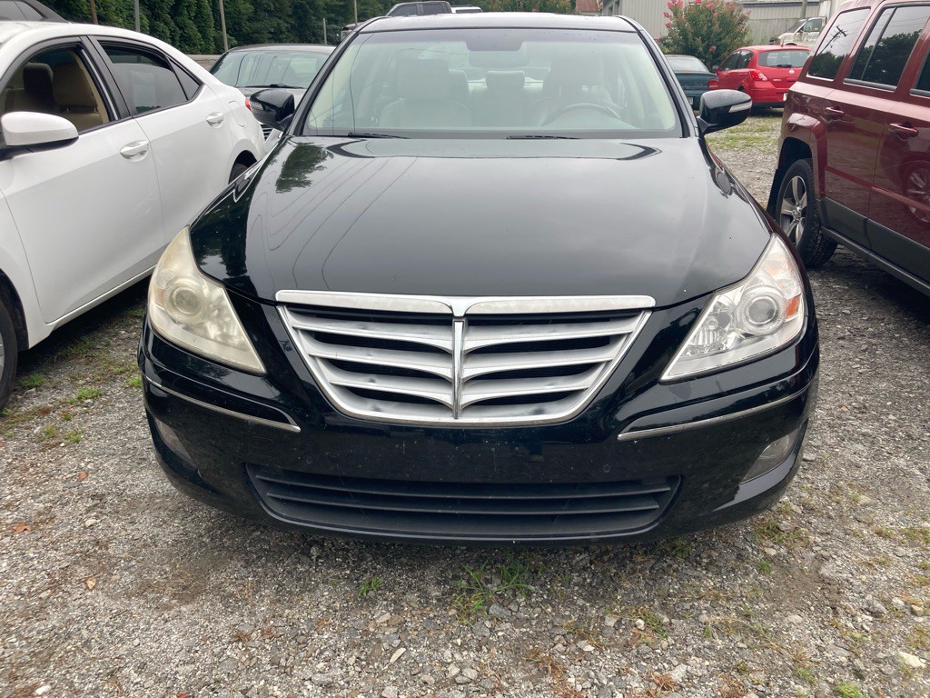 2009 Hyundai Genesis Image 2