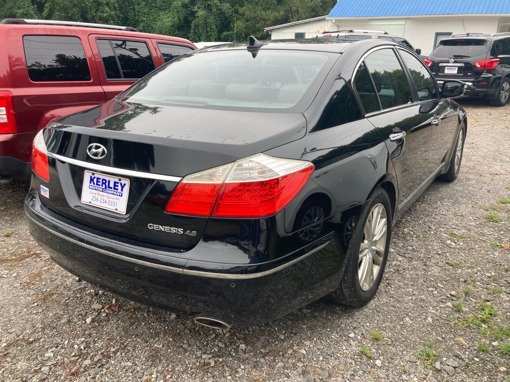 2009 Hyundai Genesis Image 4