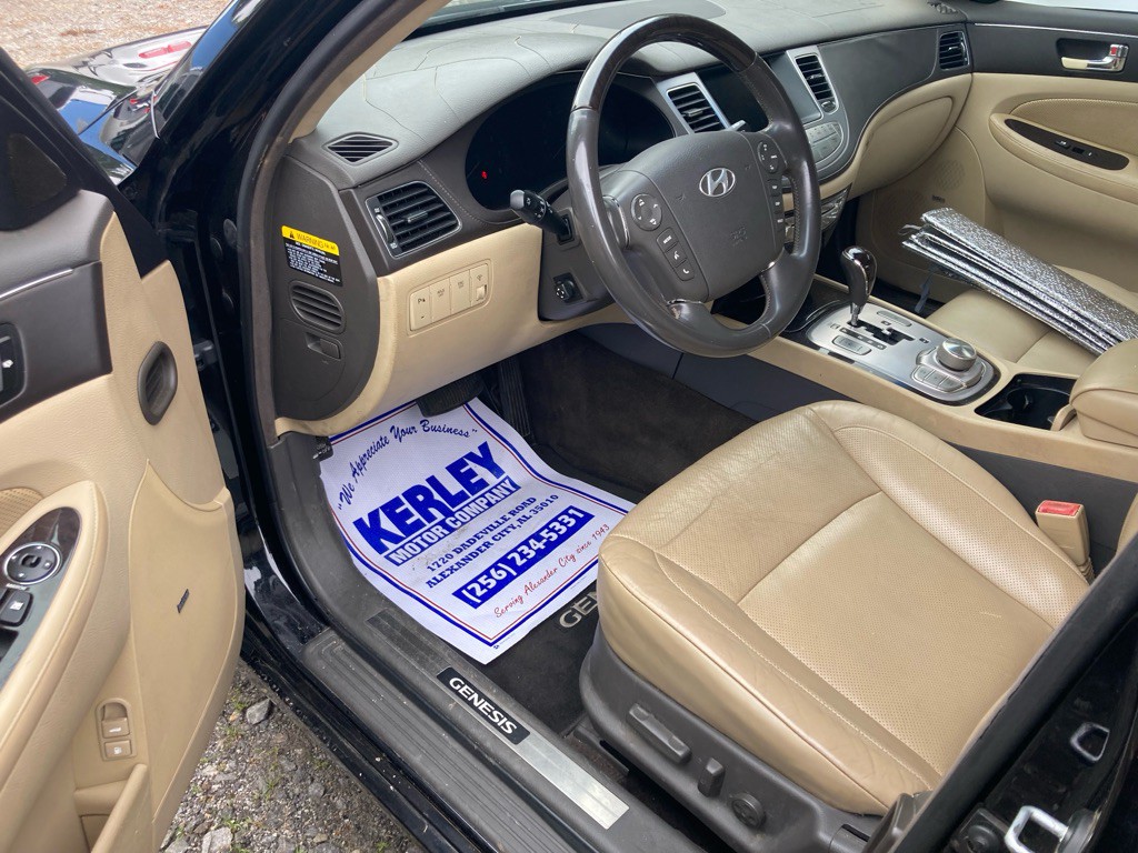 2009 Hyundai Genesis Image 29