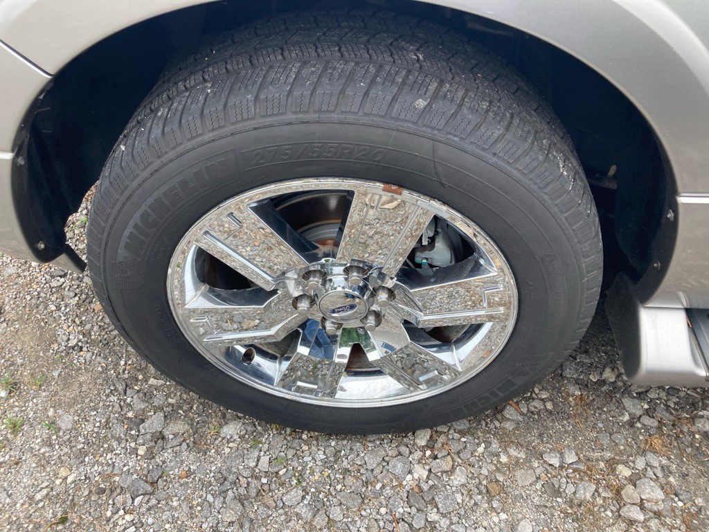 2008 Ford Expedition Image 8