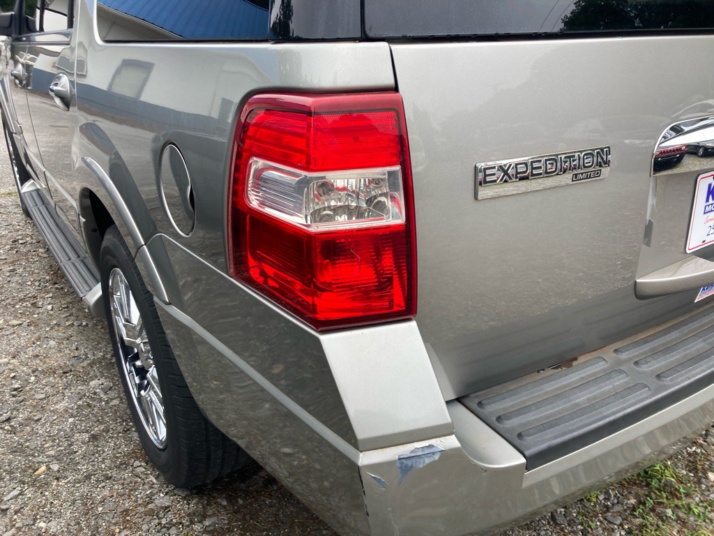 2008 Ford Expedition Image 15