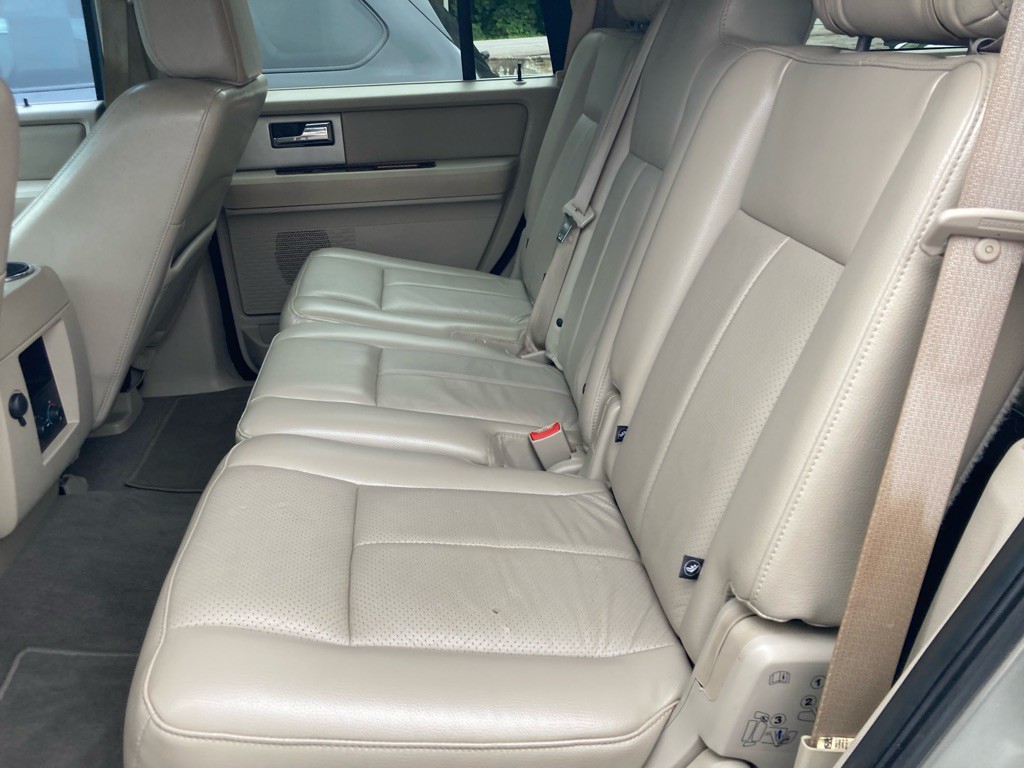 2008 Ford Expedition Image 19