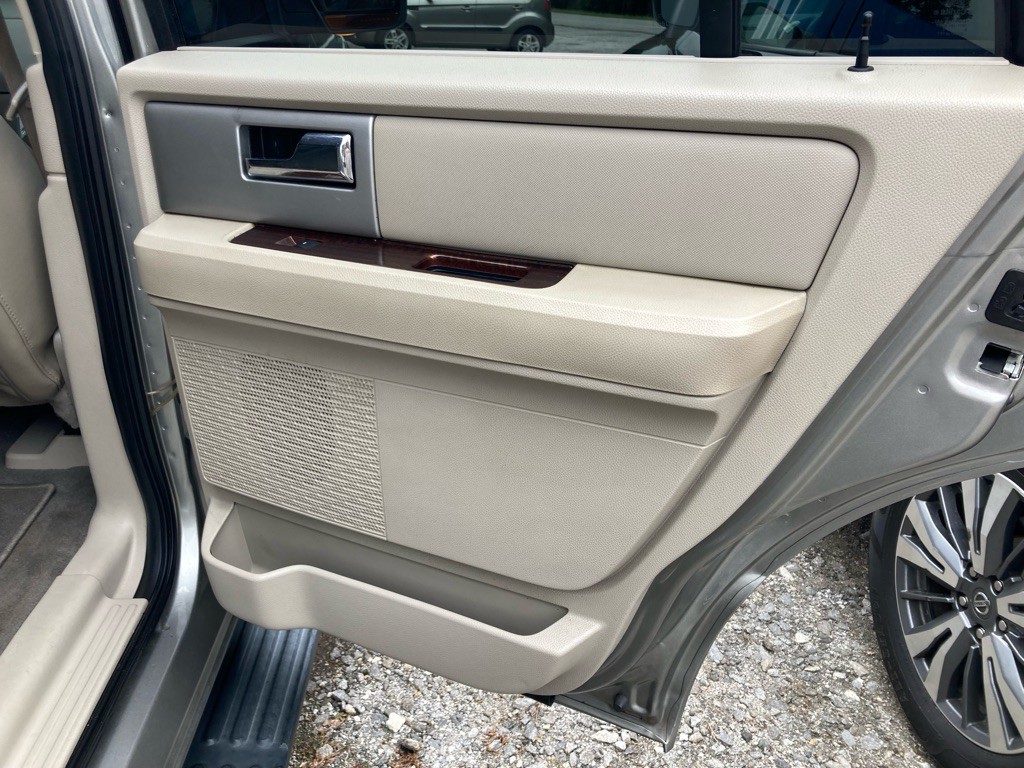 2008 Ford Expedition Image 21