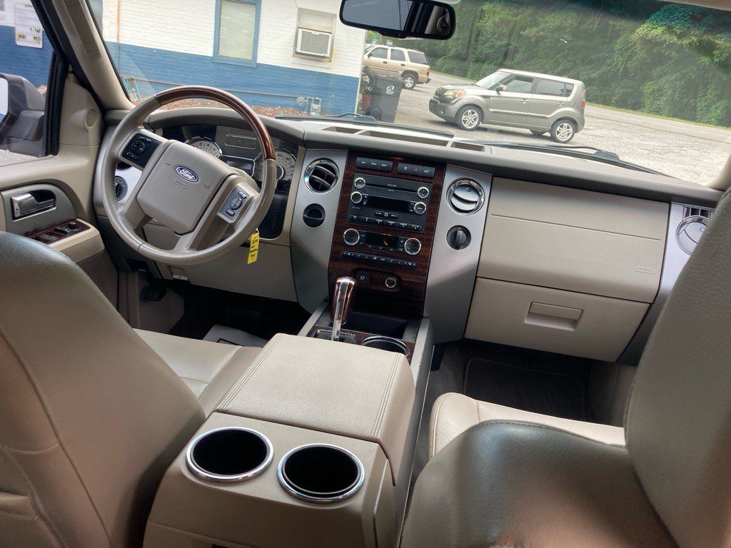 2008 Ford Expedition Image 24